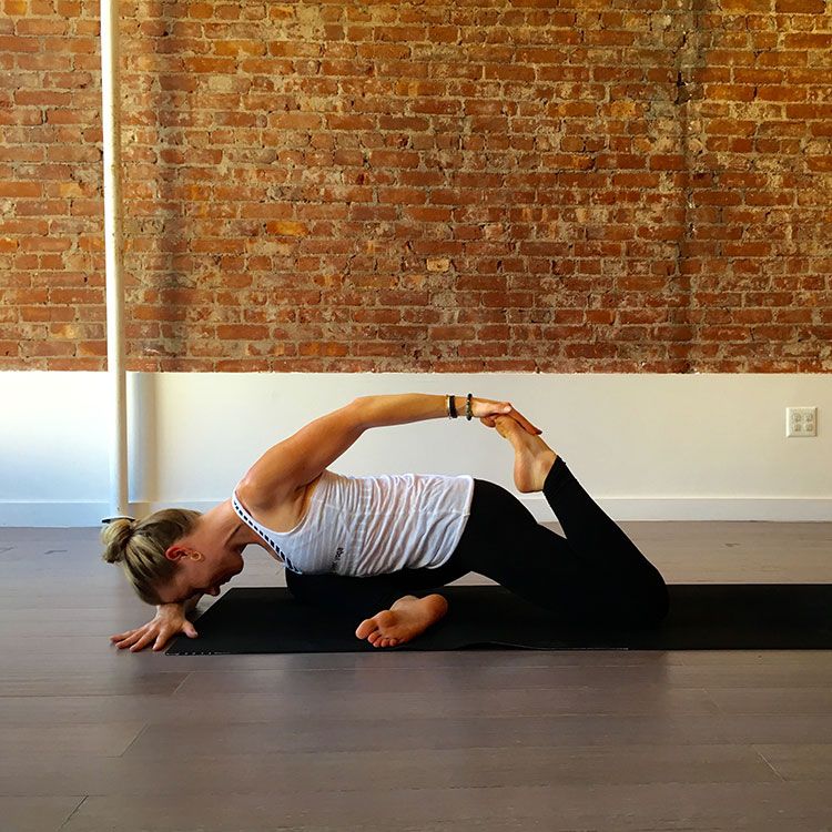Tight Hips? Try These 7 Yoga Poses for Tight Hip Flexors and Psoas Release  [with PHOTOS] – Brett Larkin Yoga