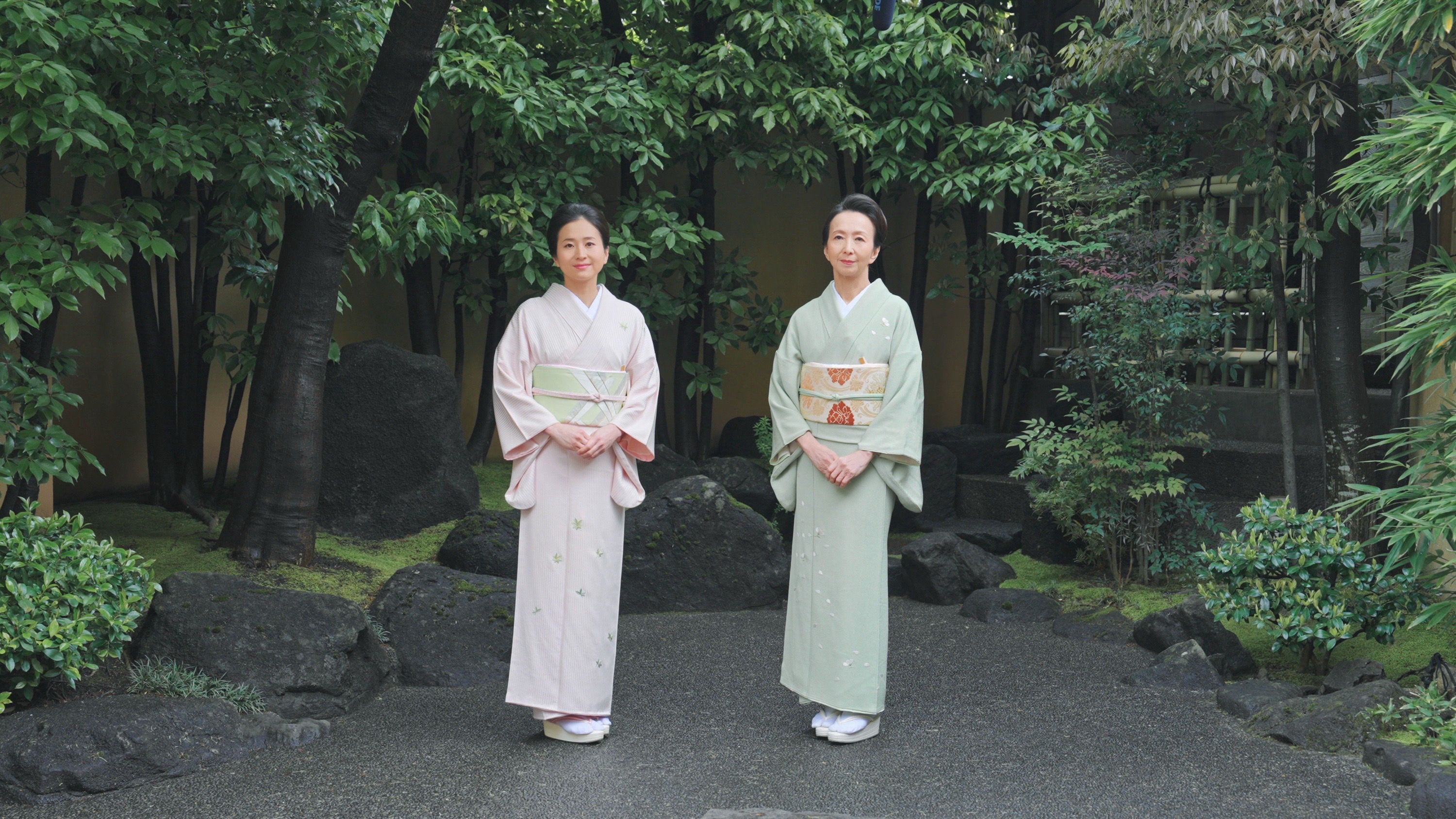細竹花入　遠州流　茶道　8世 小堀宗中 造　銘(青柳)　茶道具　花入　茶室 細竹花入 遠州流 茶道 8世 小堀宗中 造 銘(青柳) 茶道具 花入 茶室