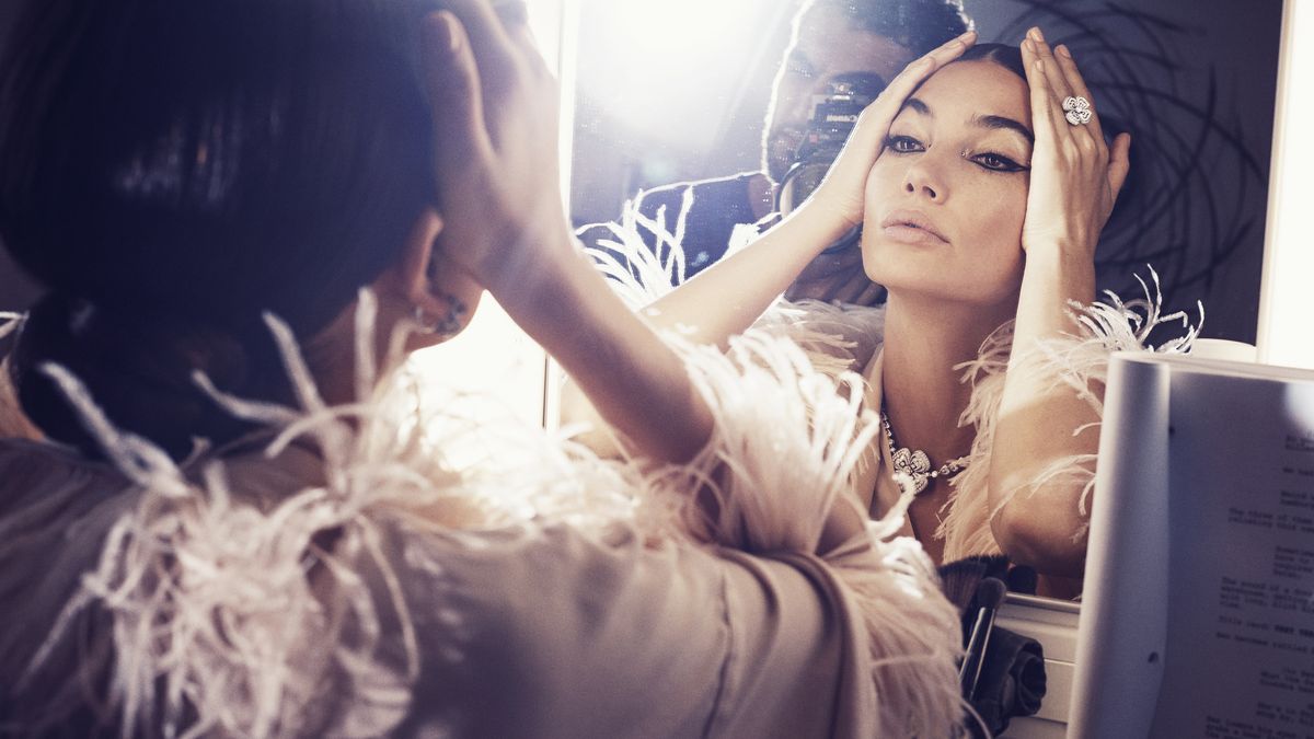 There's a Healthy Reason Lily Aldridge Looks So Darn Good