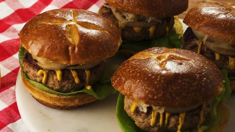 preview for Bratwurst Burgers Are The Best Way To Serve Sausage