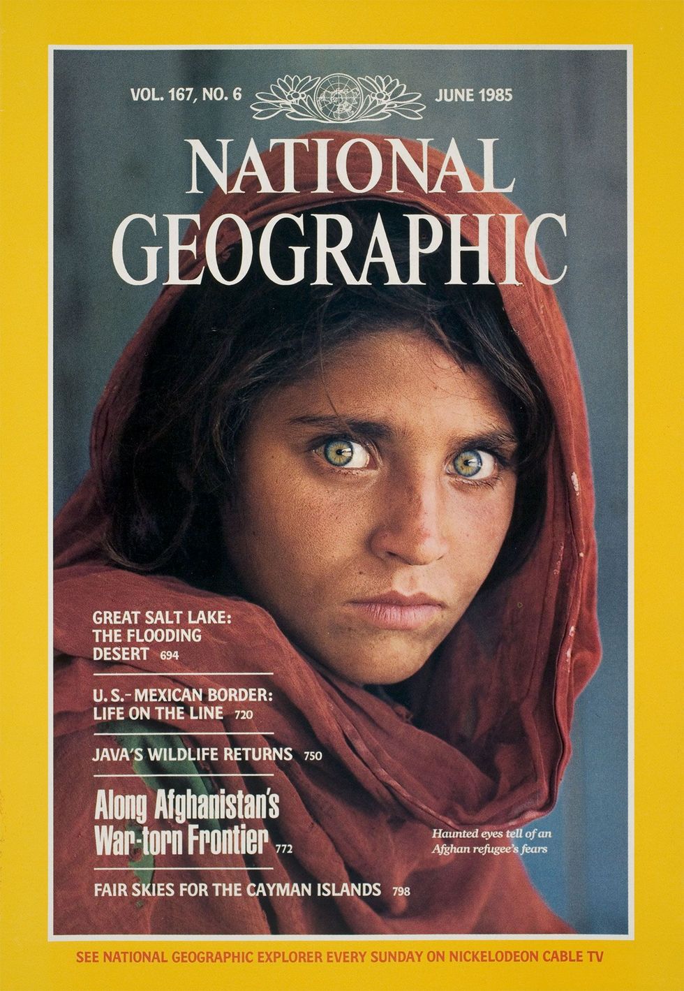 Het omslag van de National Geographic van juni 1985 die het Afghaanse meisje wereldberoemd maakte