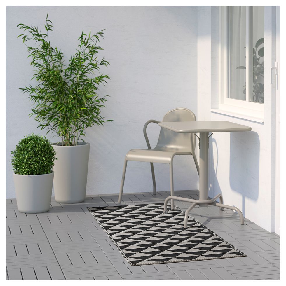 White, Tile, Floor, Flowerpot, Wall, Furniture, Flooring, Plant, Room, Grass, 