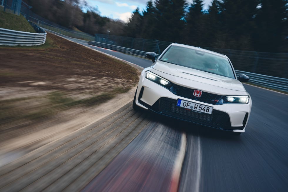 Honda Civic Type R Is Once Again the Front-Drive Nürburgring Champ