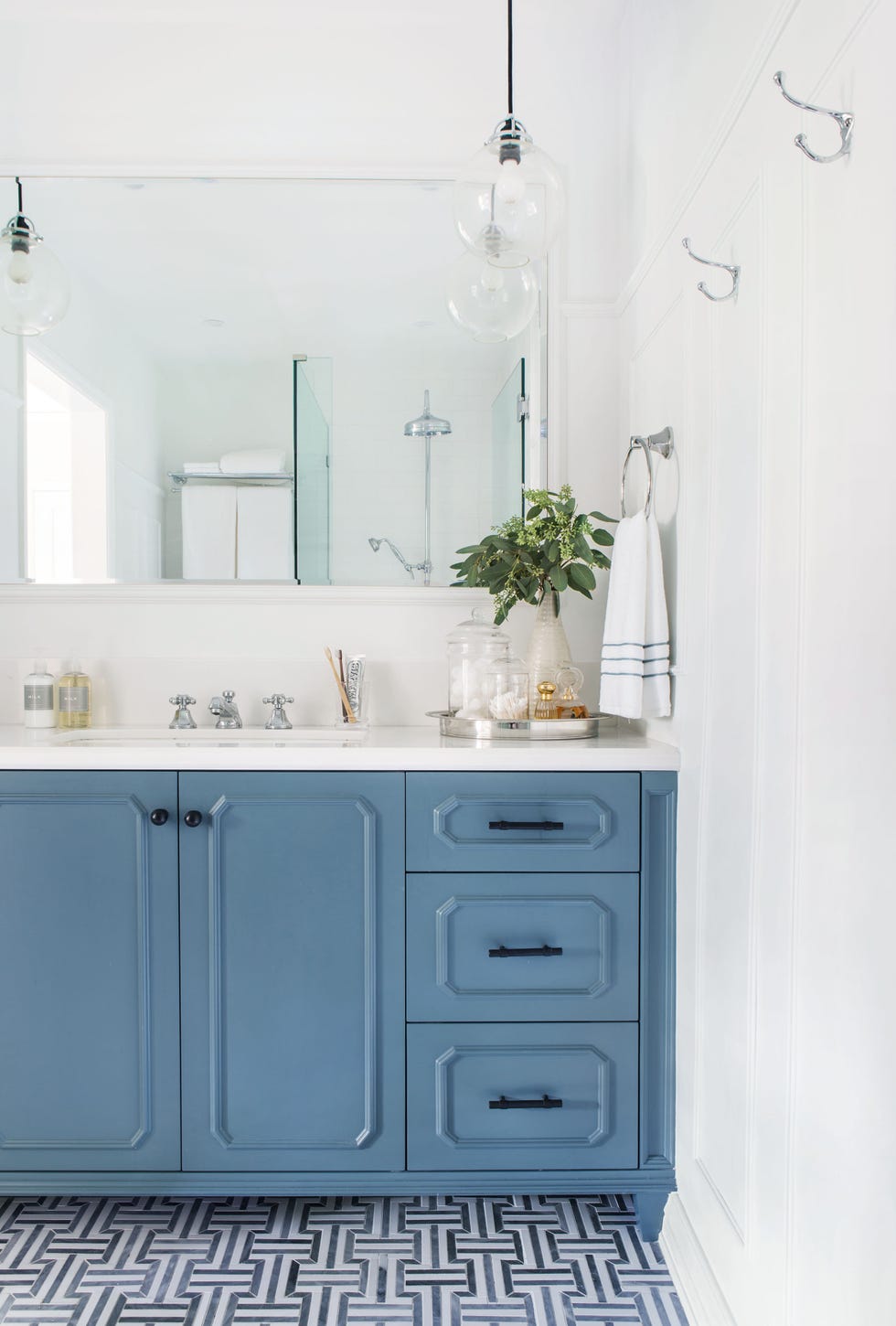 Blue, White, Room, Furniture, Turquoise, Cabinetry, Property, Tile, Bathroom, Interior design, 