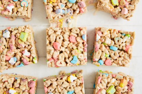 Best Lucky Charms Treats Recipe - How To Make Lucky Charms Treats