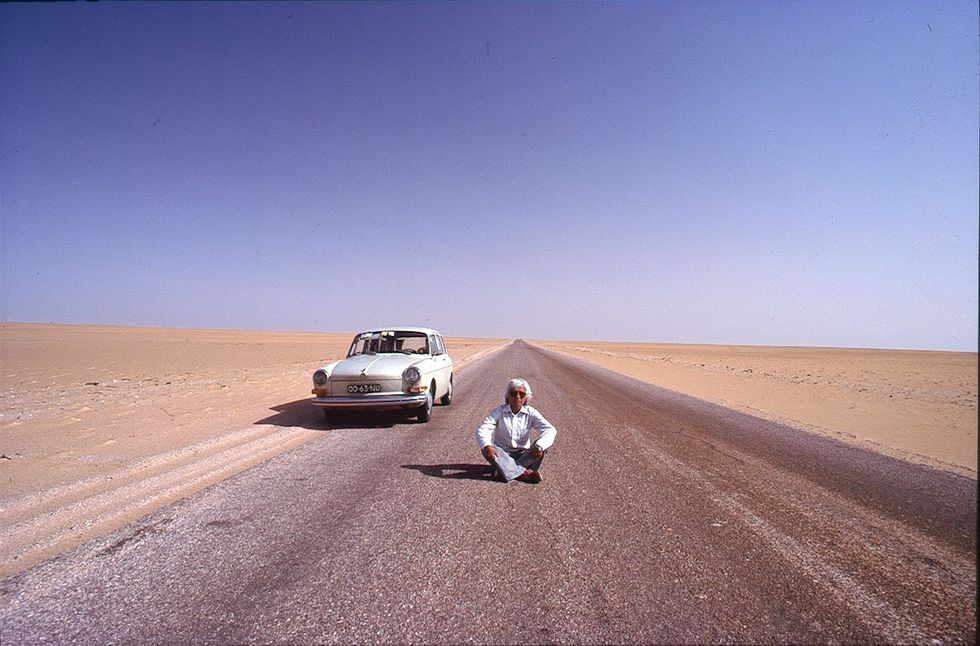 柯錫杰，〈沙漠生活〉，1979，藝術微噴，202 x 30 cm。潔錫杰影像工作室提供。