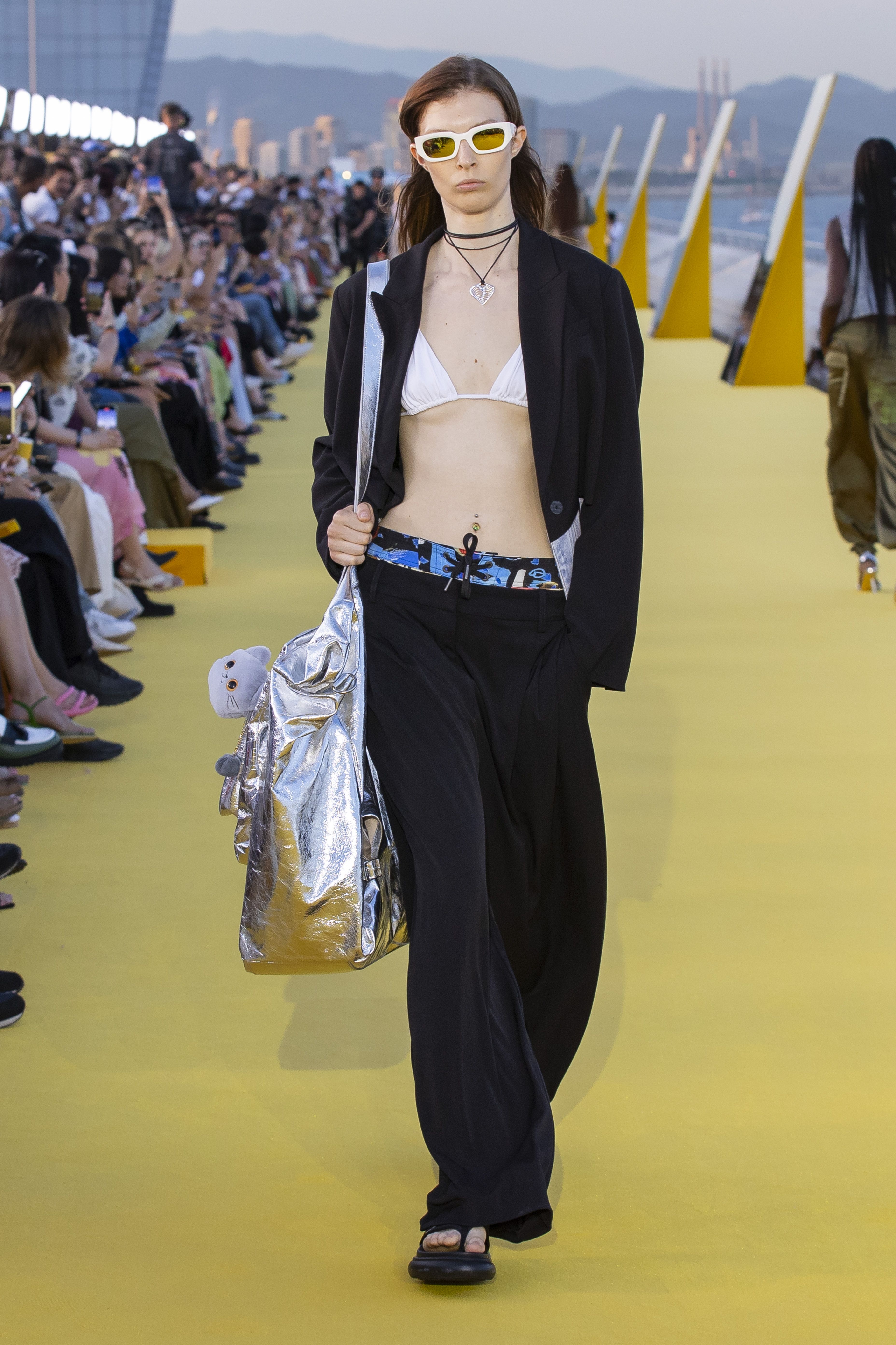Desigual デシグアル M. Christian Lacroix ショートパデッド