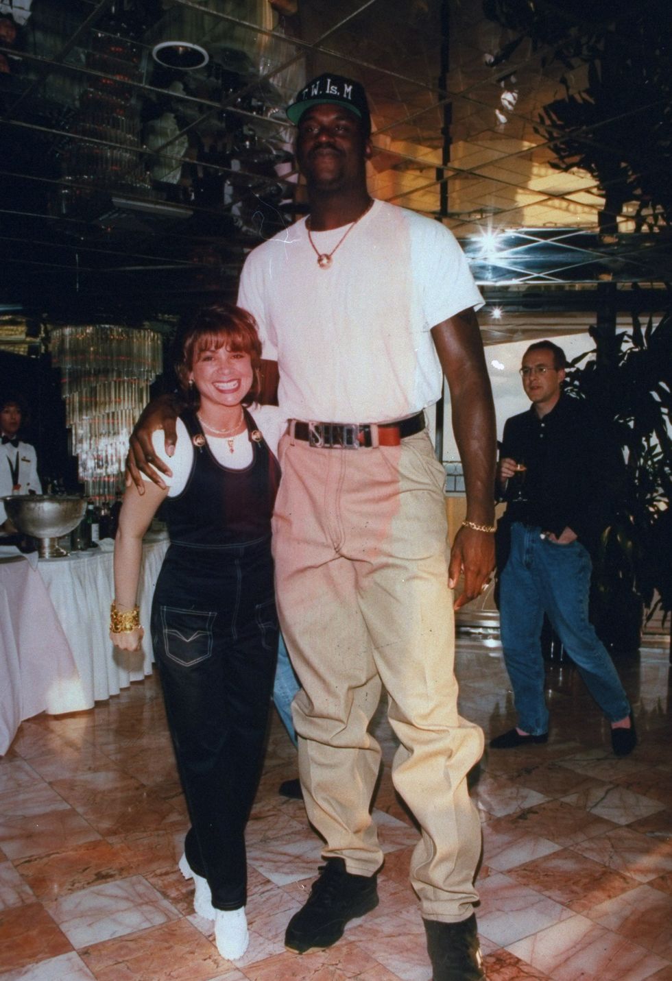 singer paula abdul  orlando magic basketball player shaquille o'neal posing at opening of planet hollywood  photo by albert ferreiradmithe life picture collection via getty images