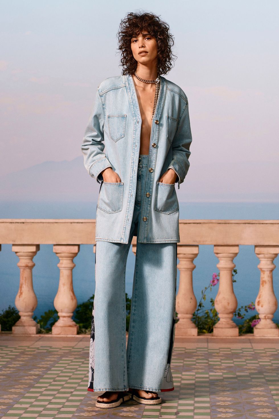 Chanel Announces its Cruise 2021 Show Will Take Place in Capri,Italy -  FASHION Magazine