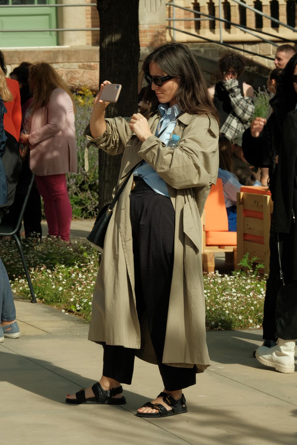 Cómo vestirse como una chica de Barcelona, la tendencia viral del momento -  Foto 1