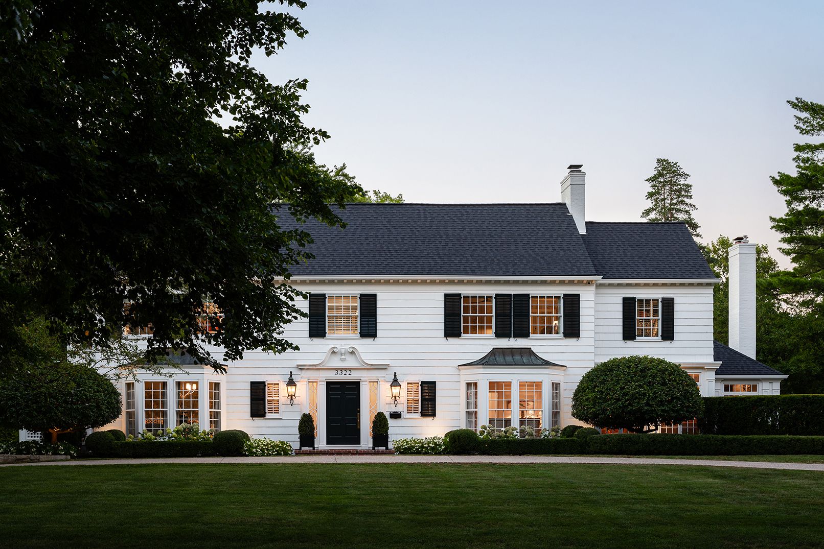 Inside Annie Andersons Dreamy IndoorOutdoor Home in Kansas City