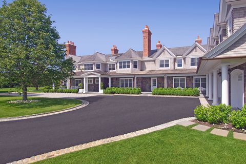 Hamptons Mansion Home