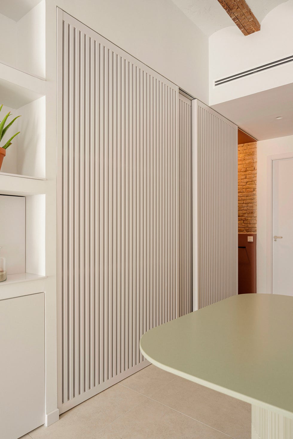 casa ona, de vivienda de pescadores en valencia a hogar con esencia mediterranea, un antes y un despues sorprendente