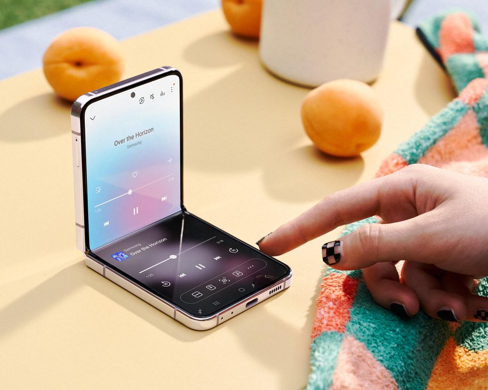 三星手機 摺疊機 粉餅機 最新 2023 第五代 fold5 flip5