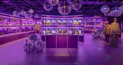 Purple, Violet, Lighting, Light, Nightclub, Interior design, Architecture, Building, Disco, Magenta, 