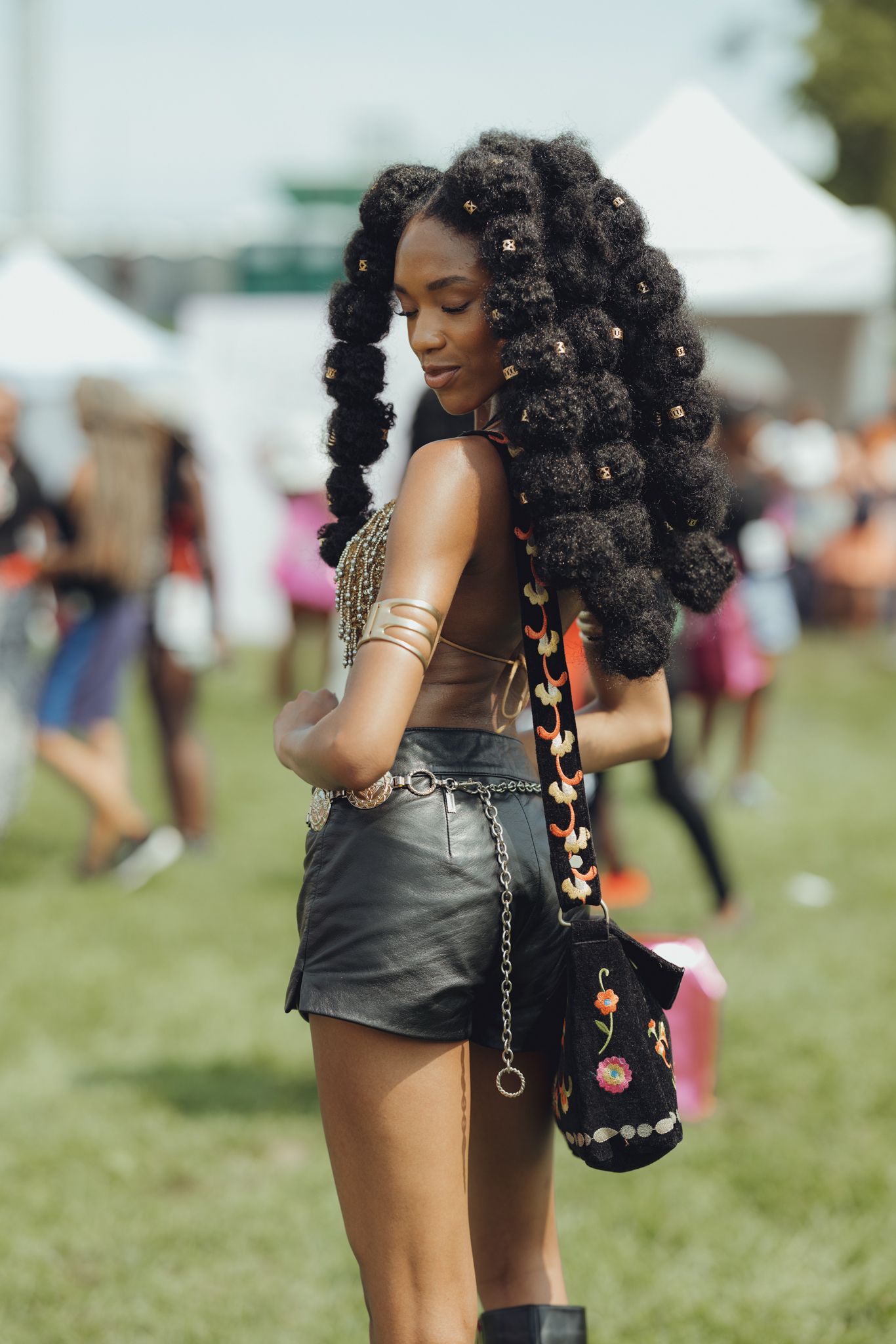 20 Best Festival Hairstyles 2020 - Coachella Hair Ideas, Trends and  Tutorials