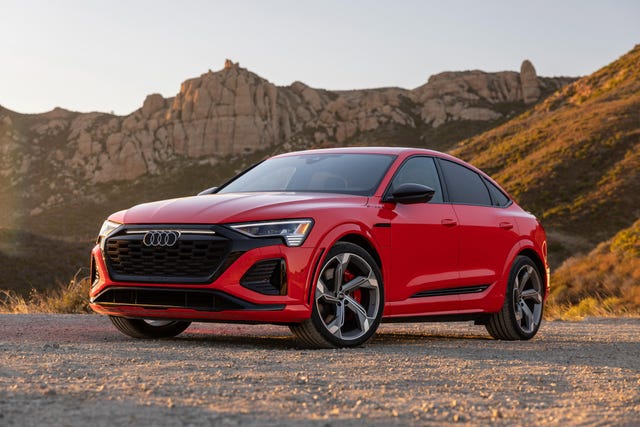 2024 Audi SQ8 etron Sportback Photo Gallery