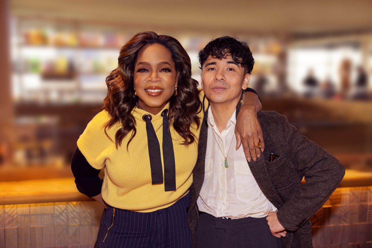 Oprah on Her 114th Book Club Pick