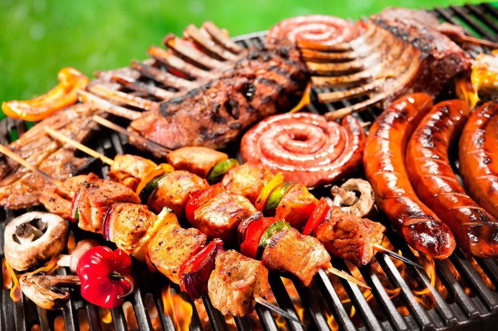 Barbecue, Cuisine, Grilling, Shashlik, Barbecue grill, Grillades, Food, Dish, Outdoor grill, Souvlaki, 