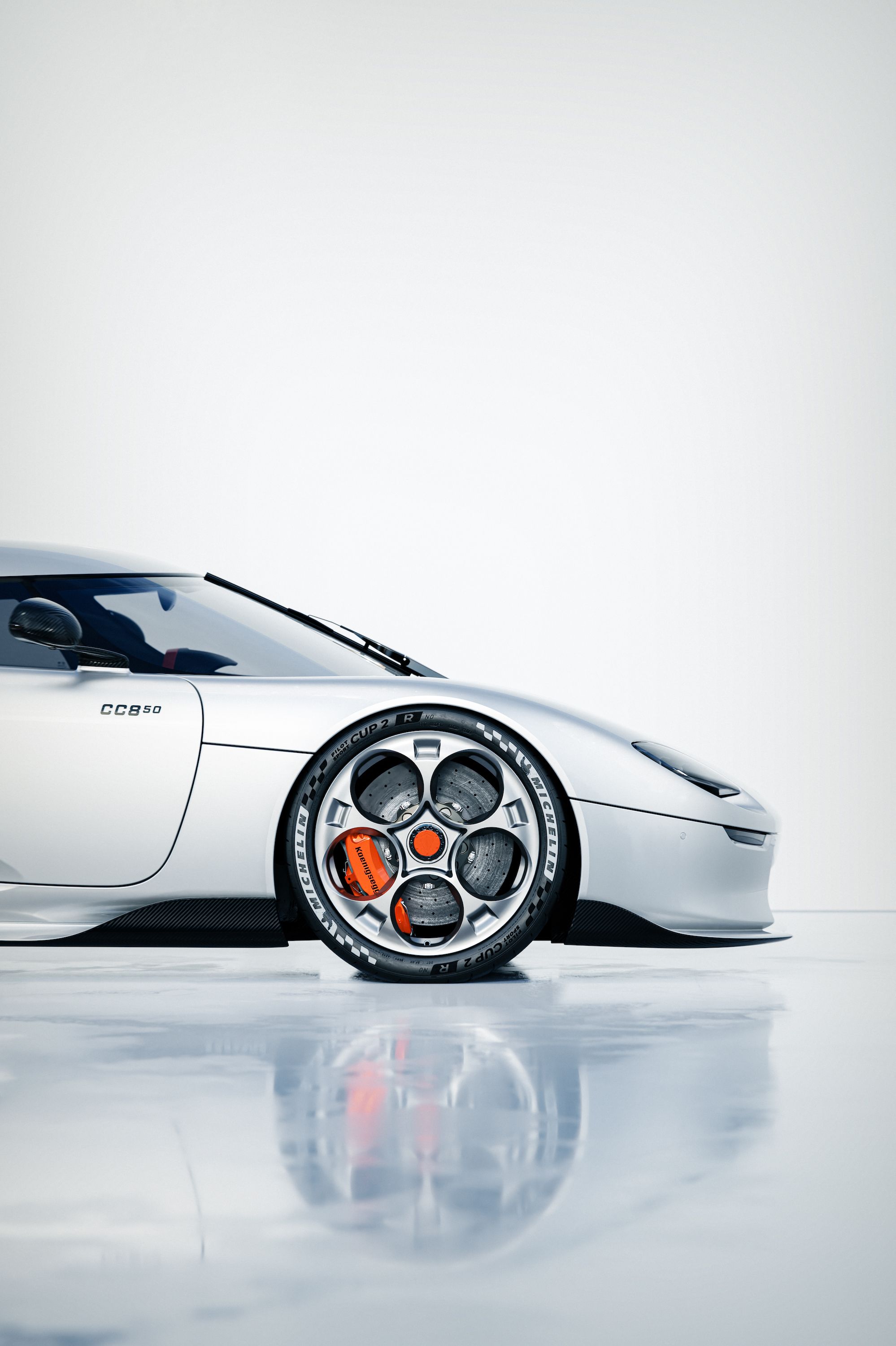 The 1385-HP Koenigsegg CC850 Has a Manual Transmission From the Future