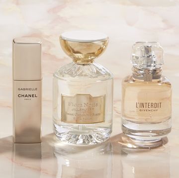 Perfume, Glass bottle, Product, Bottle, Water, Fluid, Cosmetics, Liquid, 