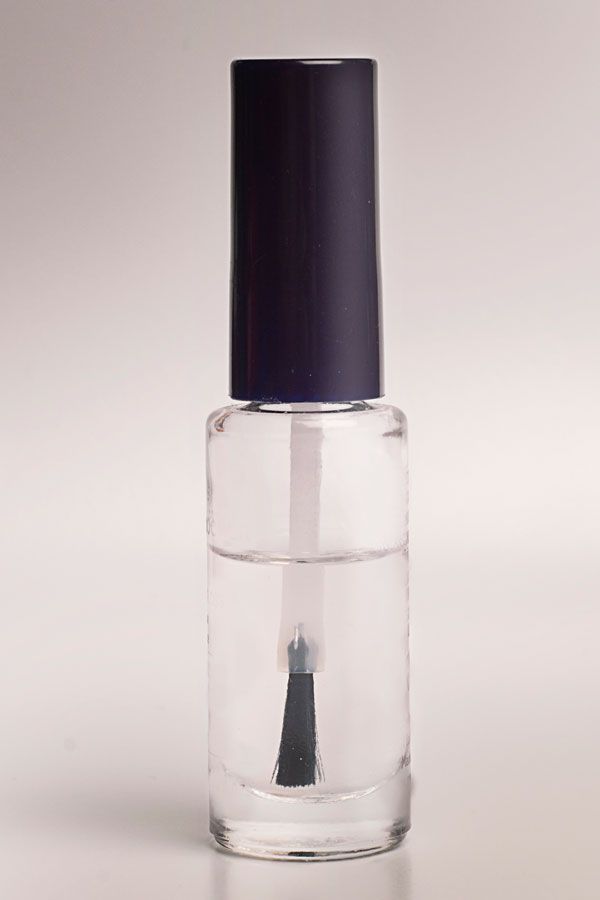 Nail polish, Glass bottle, Product, Cosmetics, Bottle, Beauty, Nail care, Water, Liquid, Material property, 