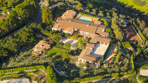 Aerial photography, Bird's-eye view, Estate, Residential area, Property, Real estate, House, Home, Photography, Landscape, 