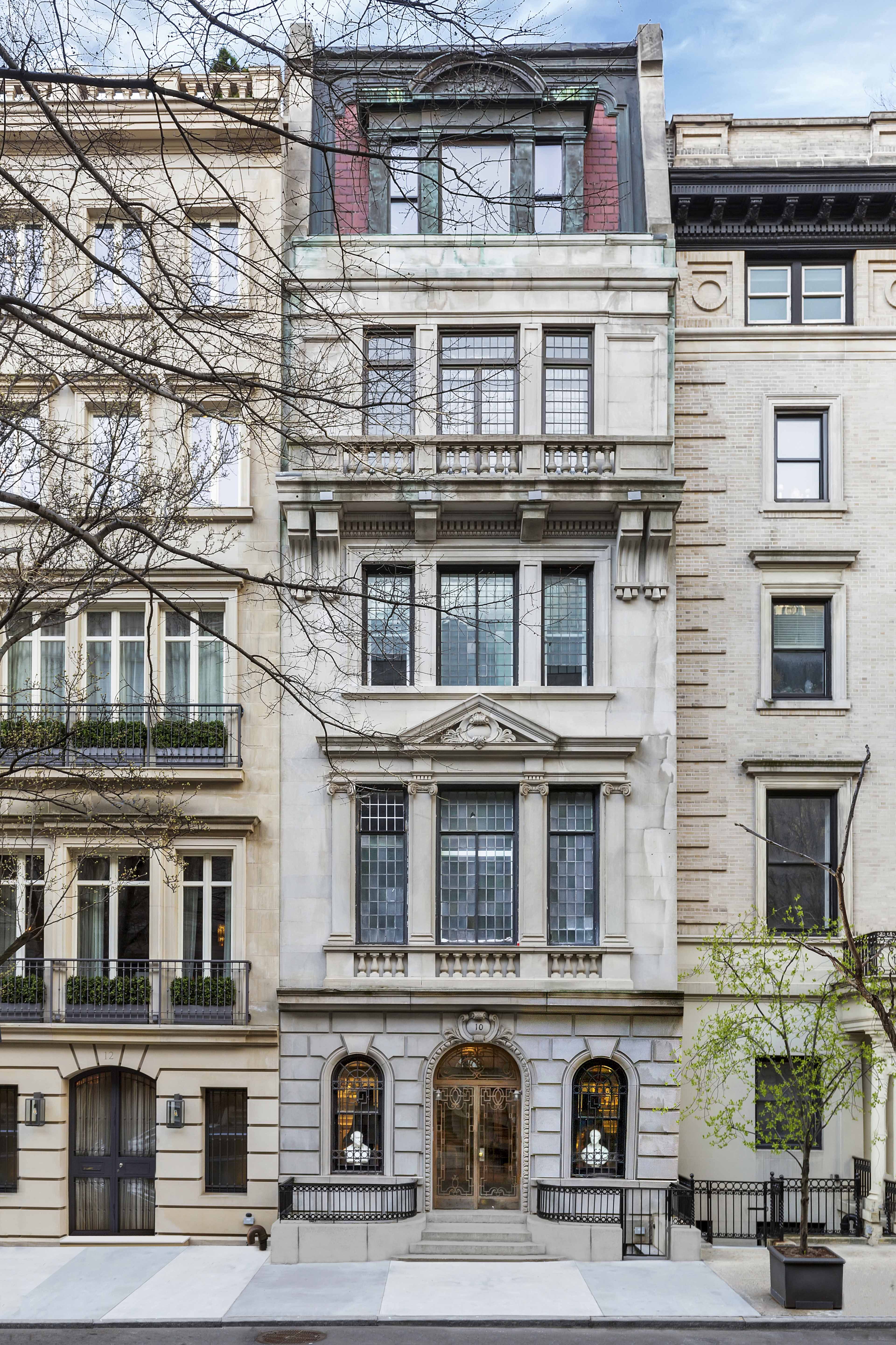You Can Buy This Gilded Age NYC Townhouse With Cryptocurrency 