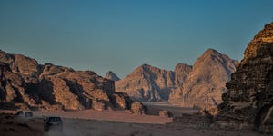 Mountainous landforms, Wadi, Badlands, Natural environment, Sky, Mountain, Desert, Valley, Wilderness, Formation, 