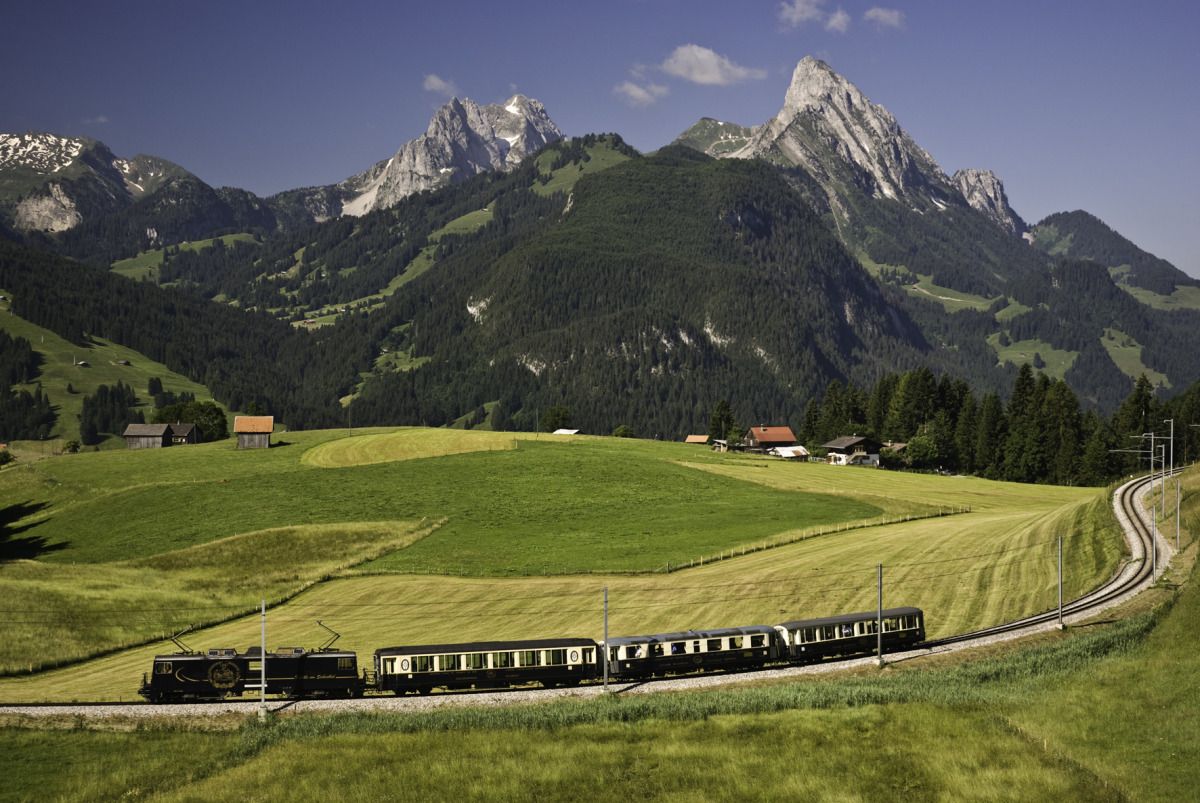 switzerland mountain train