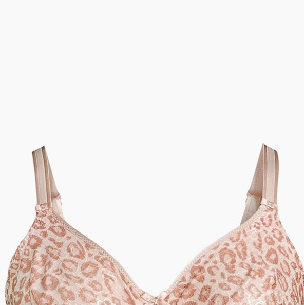 I spend most of my days bra free and it has changed my life!! Here are my  top 10 reasons to ditch the bra: - It can improve breast shape