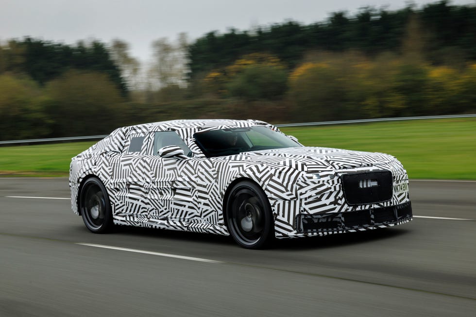 1-jaguar-prototype-testing-001-6734eeda6b238.jpg