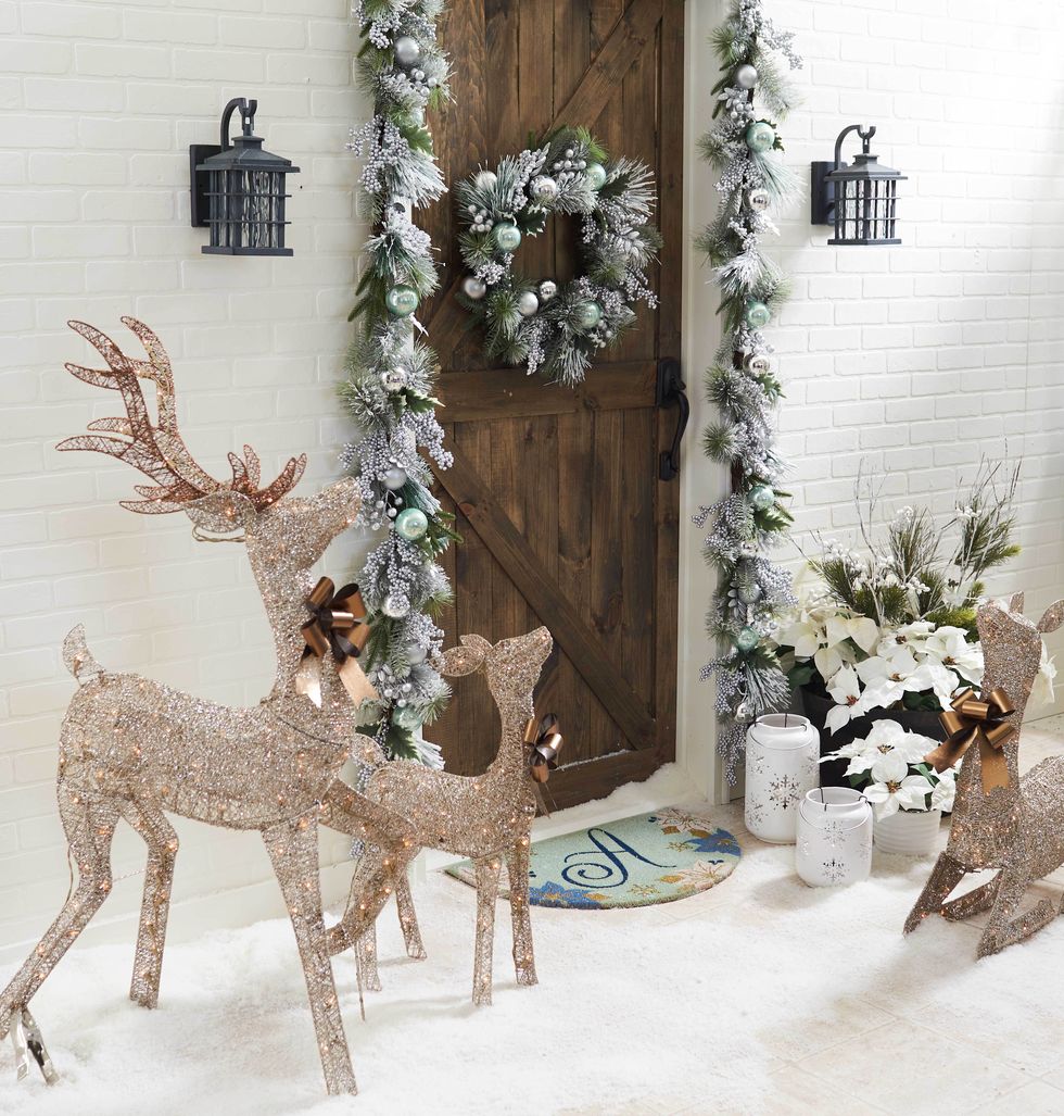 Easy, Affordable, and Modern Ways to Freshen Up Your Holiday Home ...