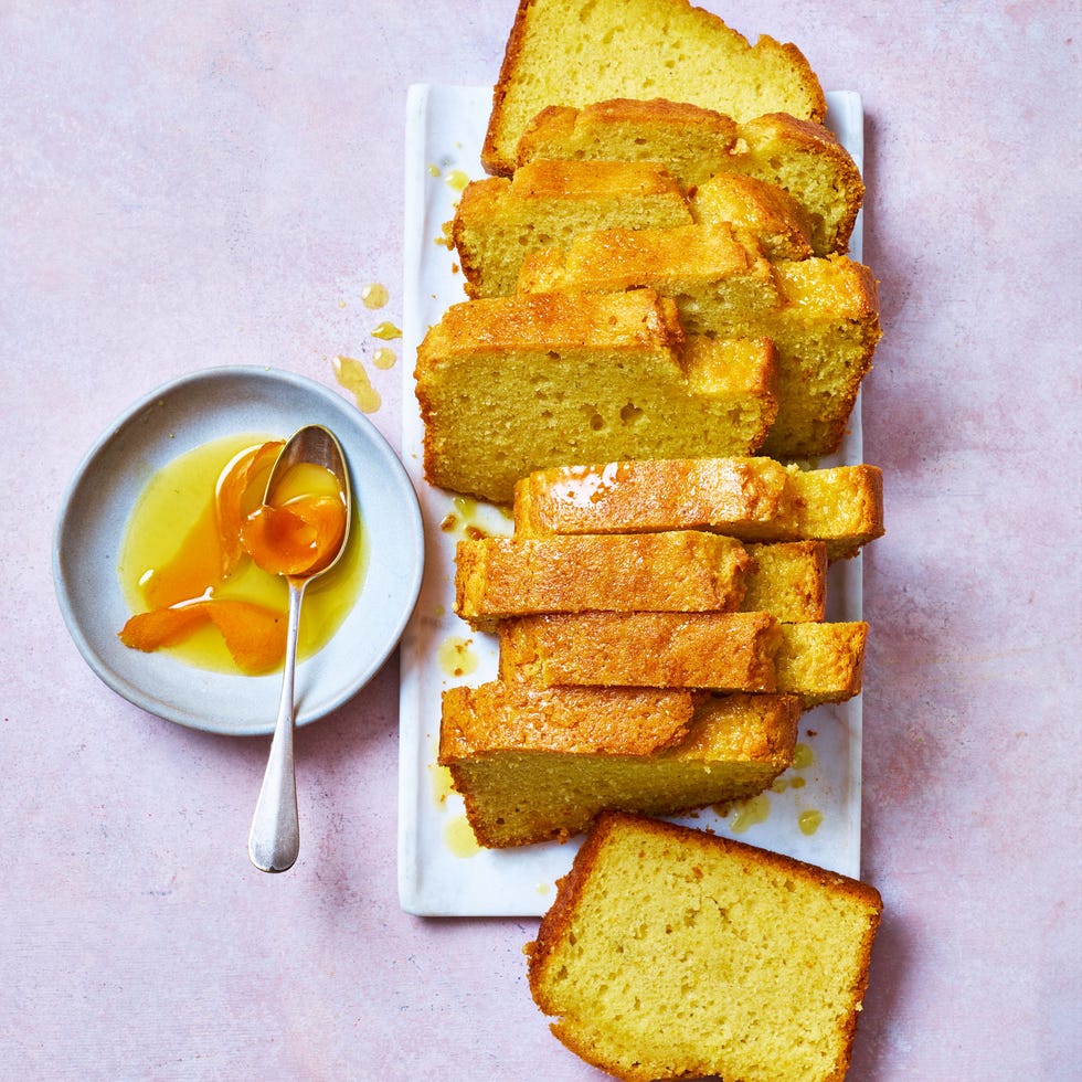orange, olive oil and cardamom cake