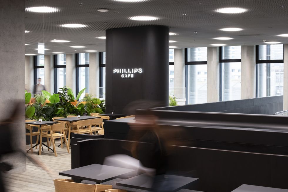 全球首家phillips café進駐富藝斯拍賣行亞洲總部！由五星級酒店共同運營、可觀看拍賣直播