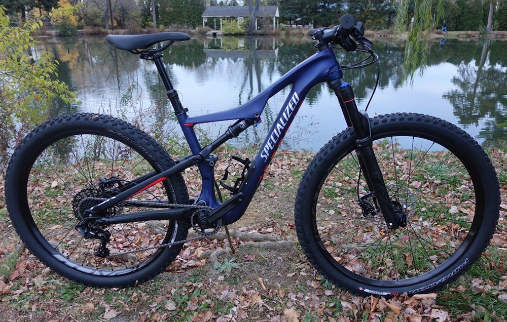 The Specialized Women’s Camber Comp Carbon 650b.