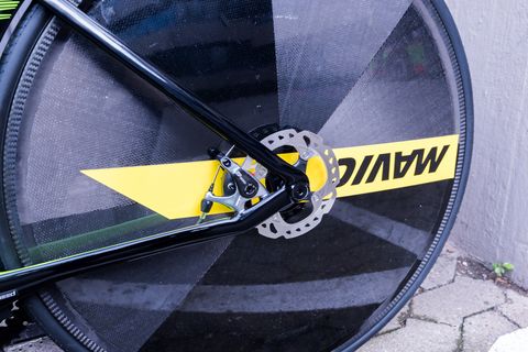 Wheel, Yellow, Spoke, Vehicle, Tire, Bicycle wheel, Rim, Bicycle tire, Automotive wheel system, Auto part, 