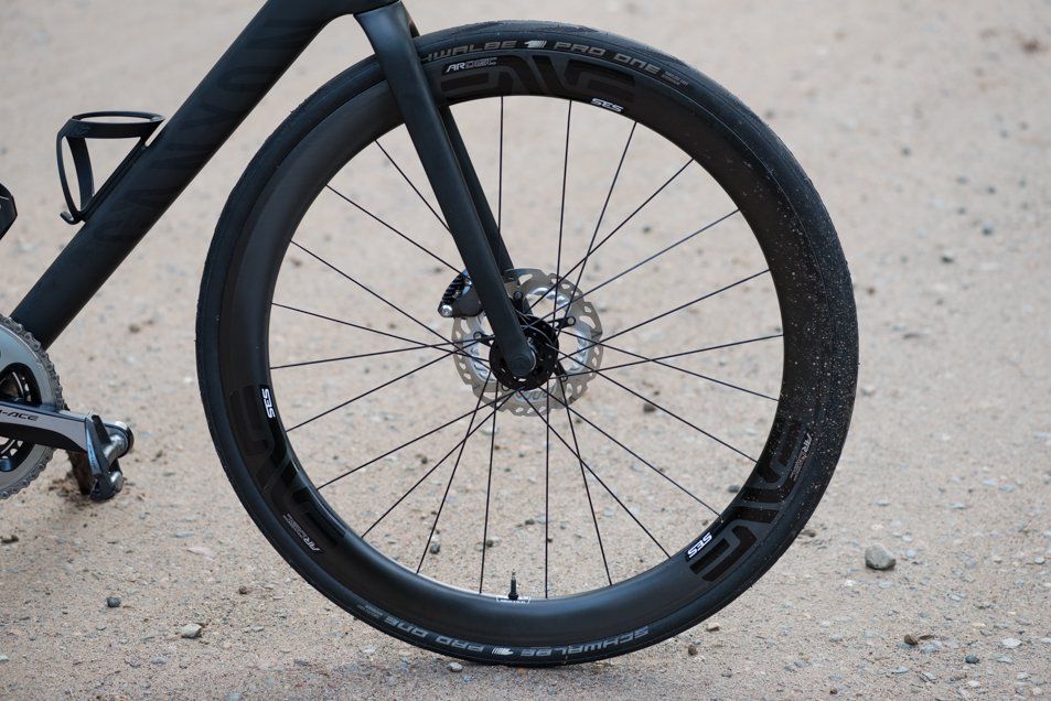 First Look: Enve SES 4.5 AR Disc Wheels | Bicycling