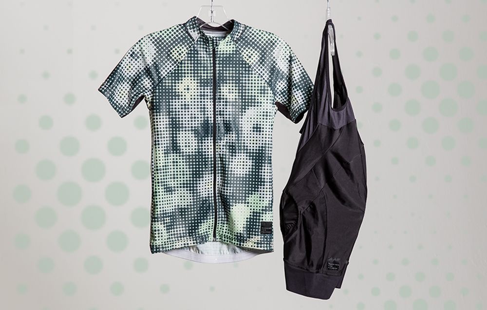 13 Women's Kits That Make You Want to Ride ASAP | Bicycling