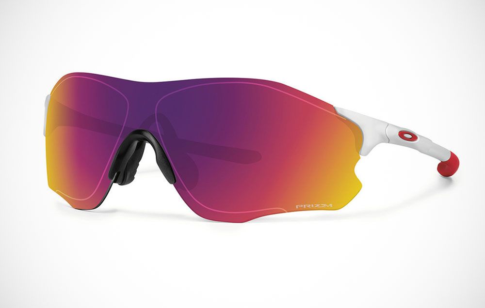 First Look: Oakley Path and EVZero Range Bicycling
