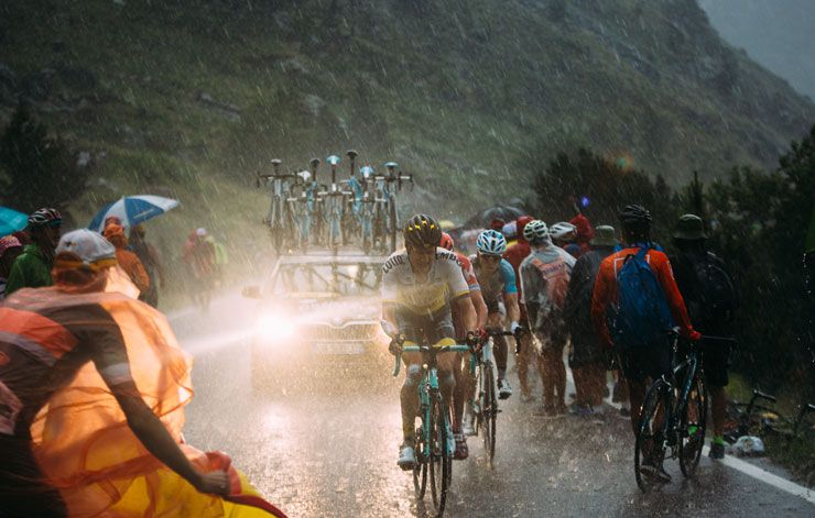 riders in rain