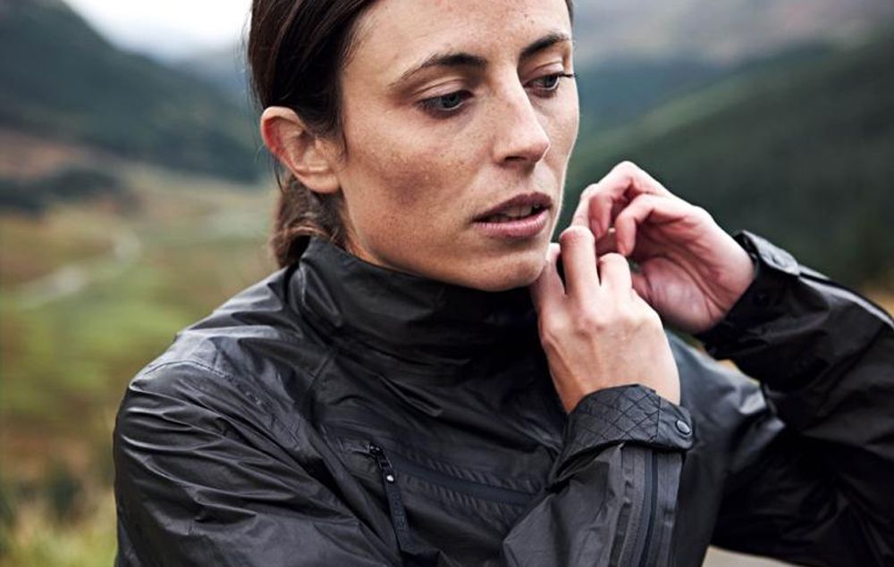 Gore Cycling One Lady Shakedry - Cycling Rain Jacket Sale | Bicycling