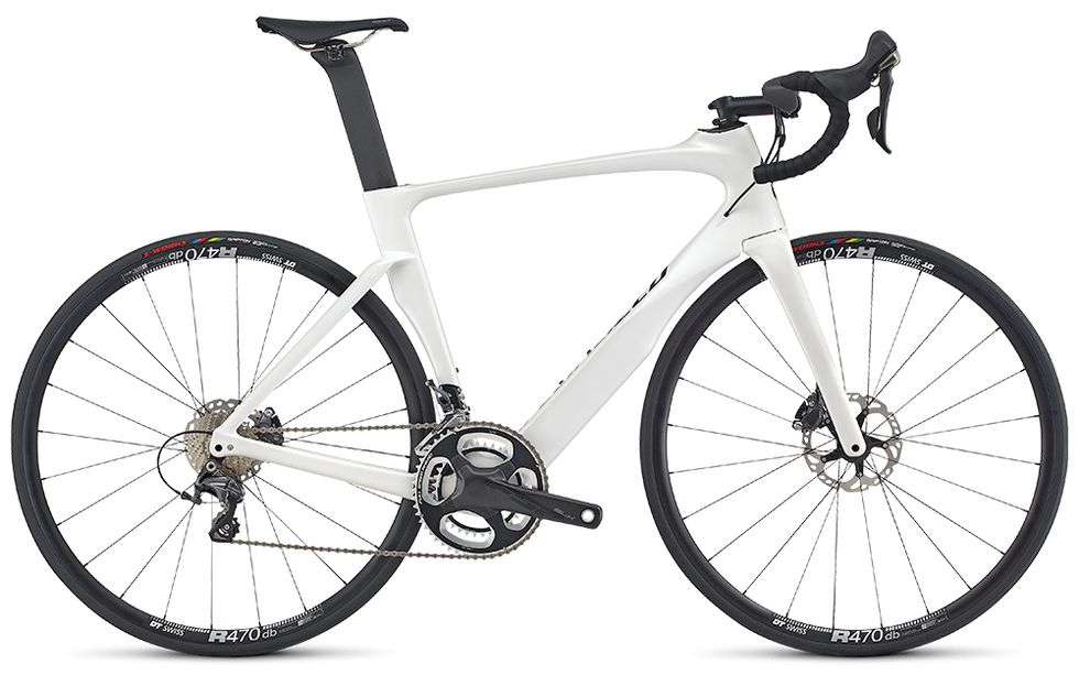 The Venge ViAS Expert Disc Ultegra uses the same frame as the top of the line model