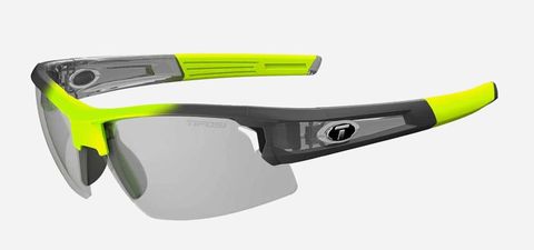 sunglasses for cyclists Tifosi Synapse