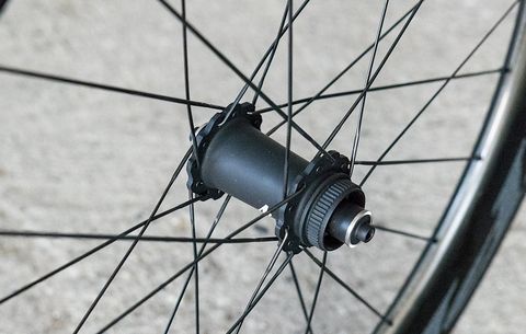 Bicycle wheel, Spoke, Bicycle part, Rim, Bicycle tire, Wheel, Tire, Bicycle, Hub gear, Vehicle, 
