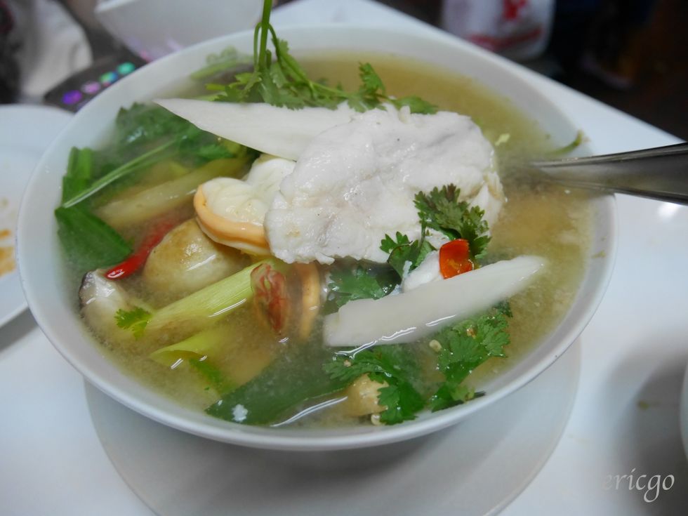 Dish, Food, Cuisine, Ingredient, Tekwan, Canh chua, Produce, Soup, Bánh canh, Asian soups, 