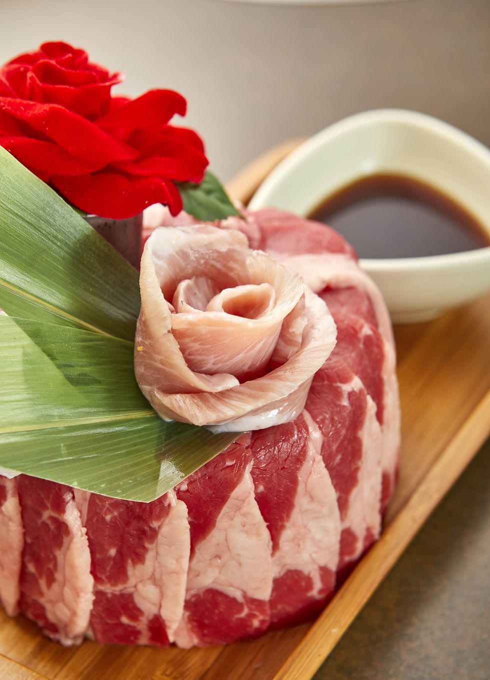 Dish, Food, Cuisine, Instant-boiled mutton, Ingredient, Red meat, Shabu-shabu, Animal fat, Meat, Flesh, 