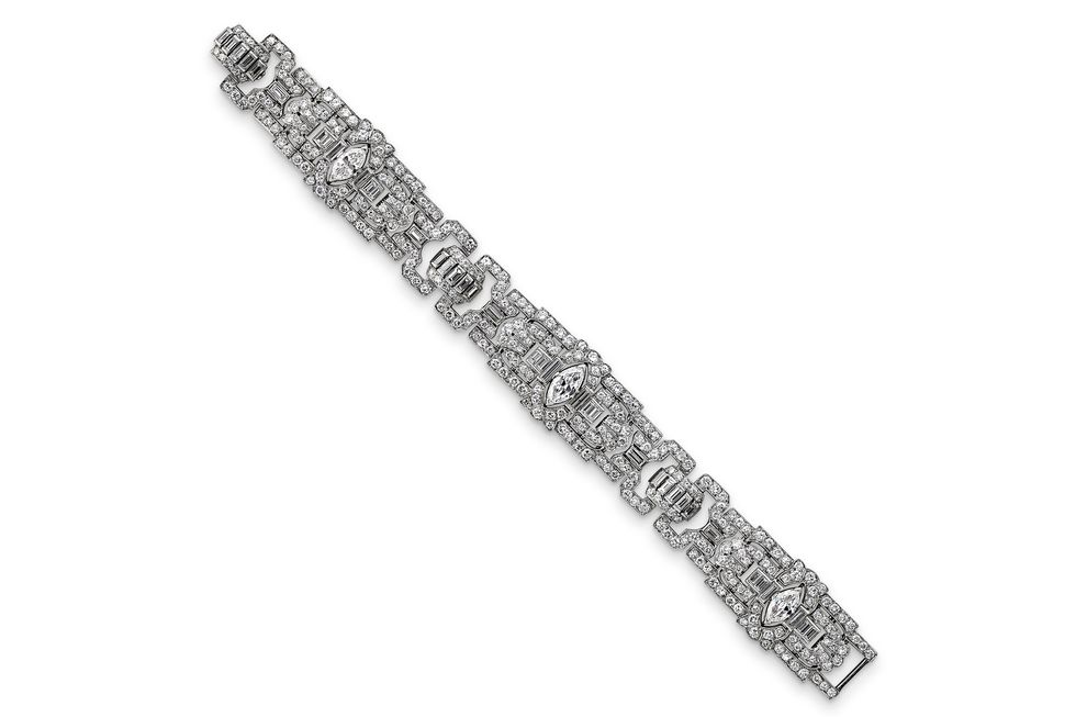 Marquise and baguette cut Art Deco diamond bracelet set in platinum, circa 1930