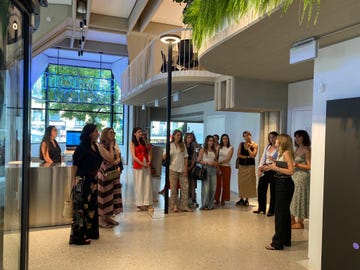evento simon iluminación con esmadeco