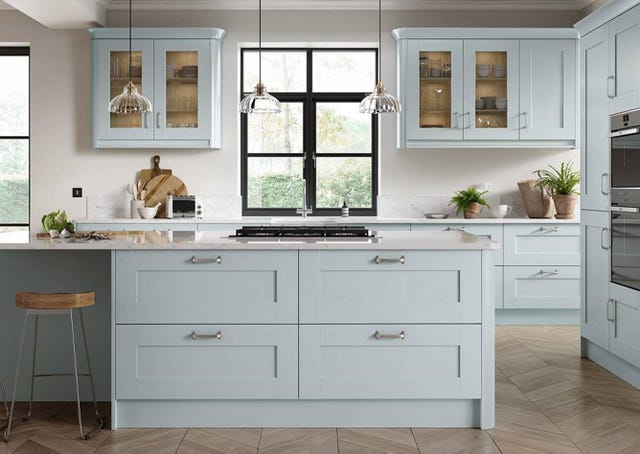 https://hips.hearstapps.com/hmg-prod/images/10-kitchen-colours-that-attract-home-buyers-light-blue-1623946113.jpg?crop=1xw:0.7053854276663146xh;center,top&resize=640:*